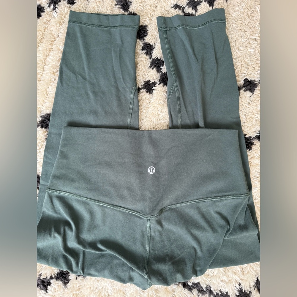 Lululemon Align HR Leggings 23” (cropped)